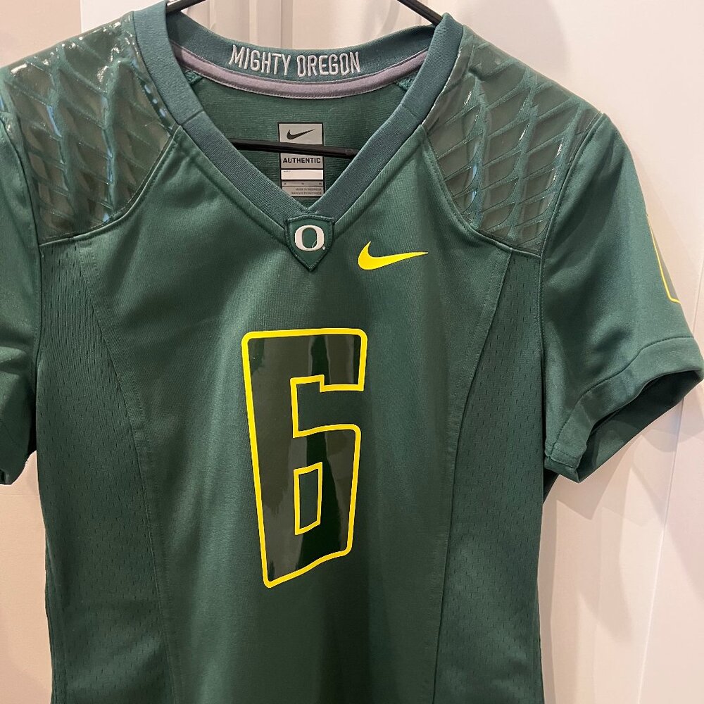 Oregon Ducks Jersey